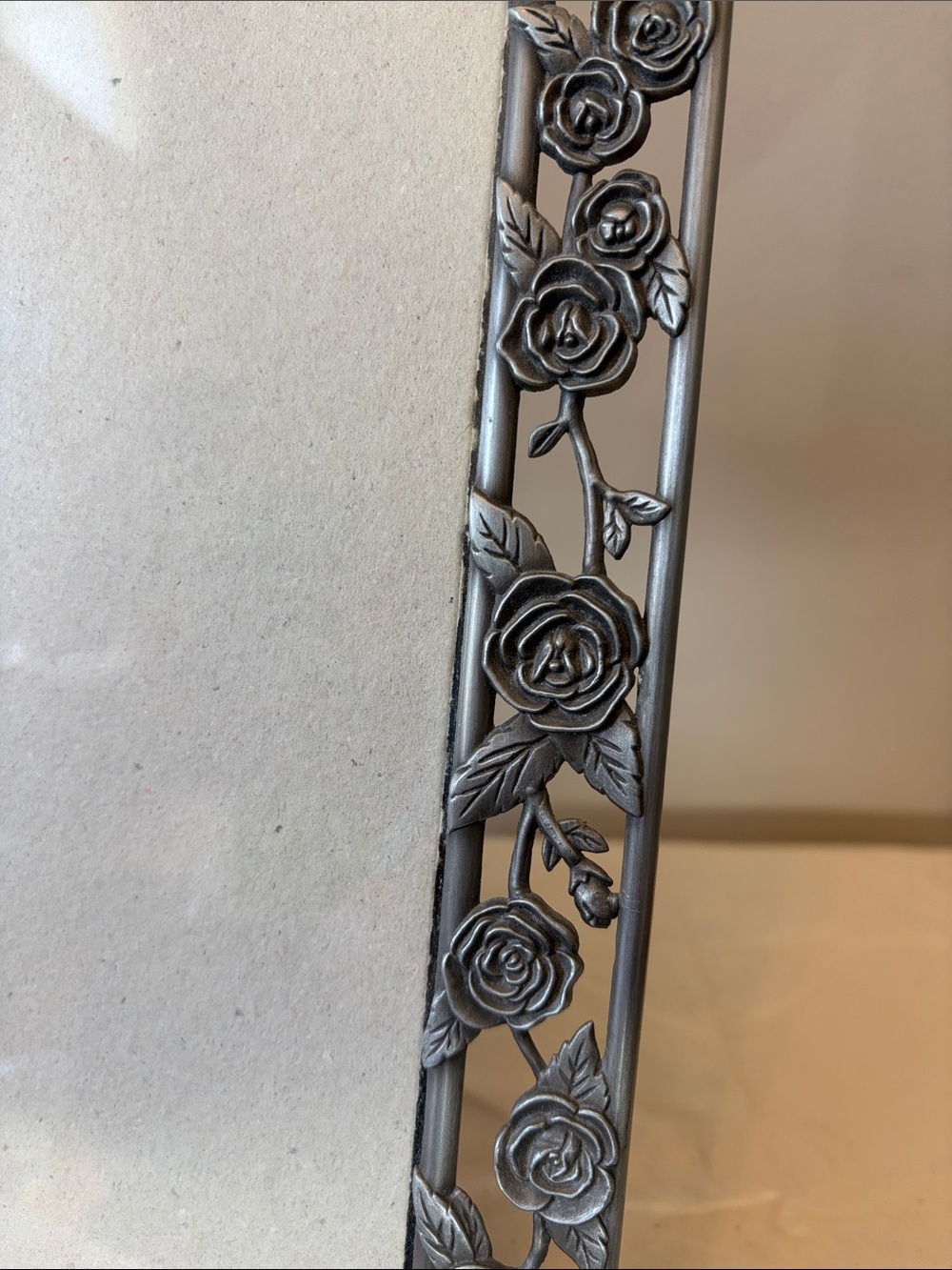 8 X 10” Floral Metal Picture Frame - Picture 4 of 9
